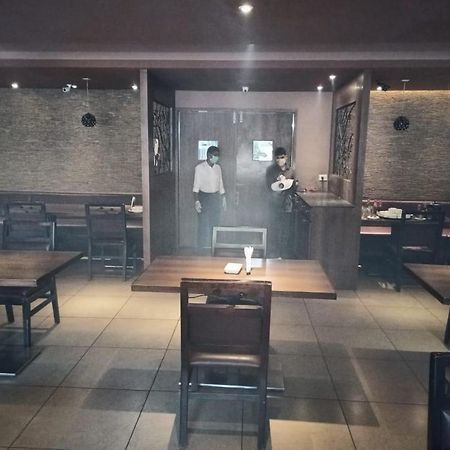 Hotel Elite International Thrissur Kültér fotó