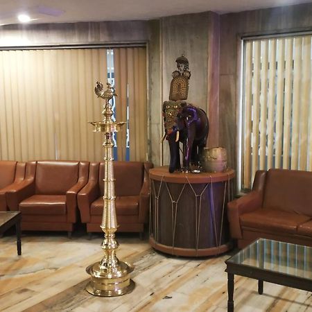 Hotel Elite International Thrissur Kültér fotó