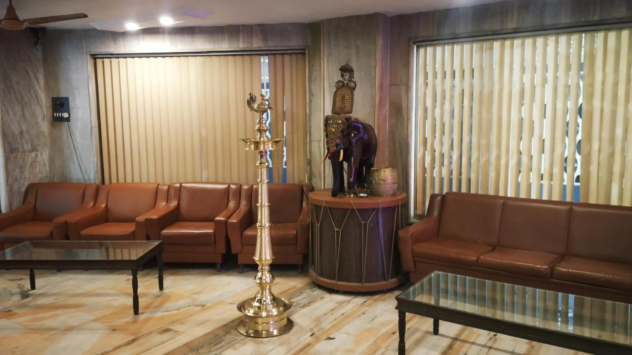 Hotel Elite International Thrissur Kültér fotó